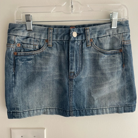 7 For All Mankind Light Blue Denim Mini Skirt - Picture 1 of 5